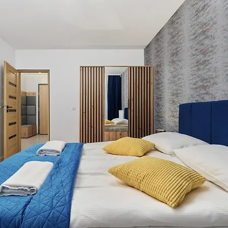 아파트 Nowa Manufaktura Krzyki By Renters *