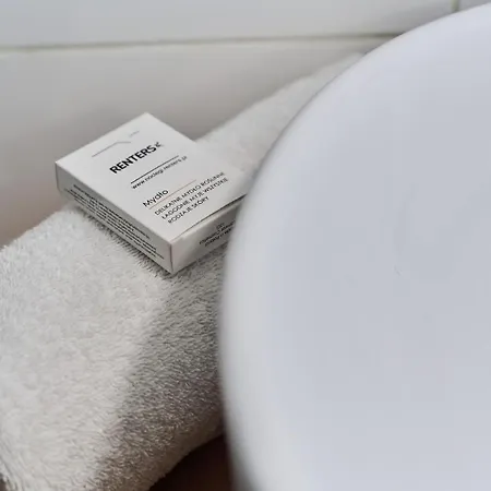 Nowa Manufaktura Krzyki By Renters