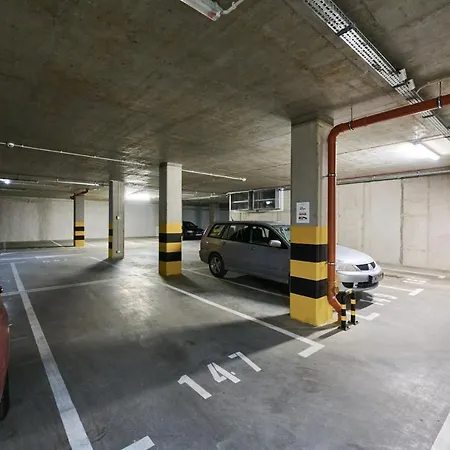 아파트 Nowa Manufaktura Krzyki By Renters