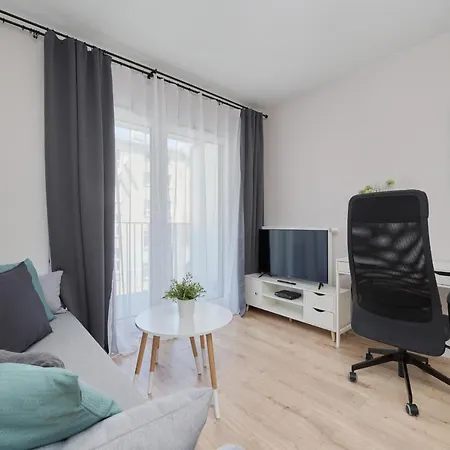 Nowa Manufaktura Krzyki By Renters 아파트 *