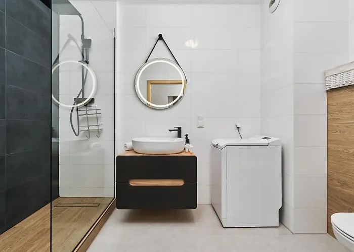 Nowa Manufaktura Krzyki By Renters Wrocław