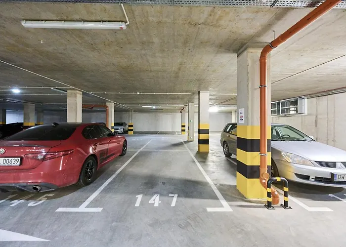 Nowa Manufaktura Krzyki By Renters *