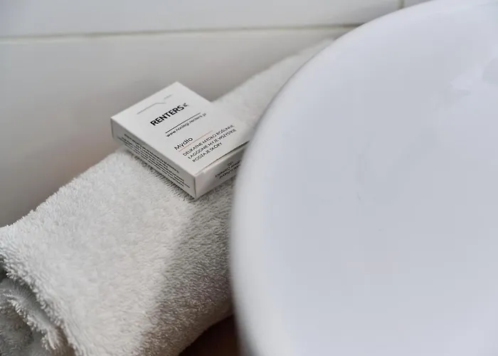 Nowa Manufaktura Krzyki By Renters